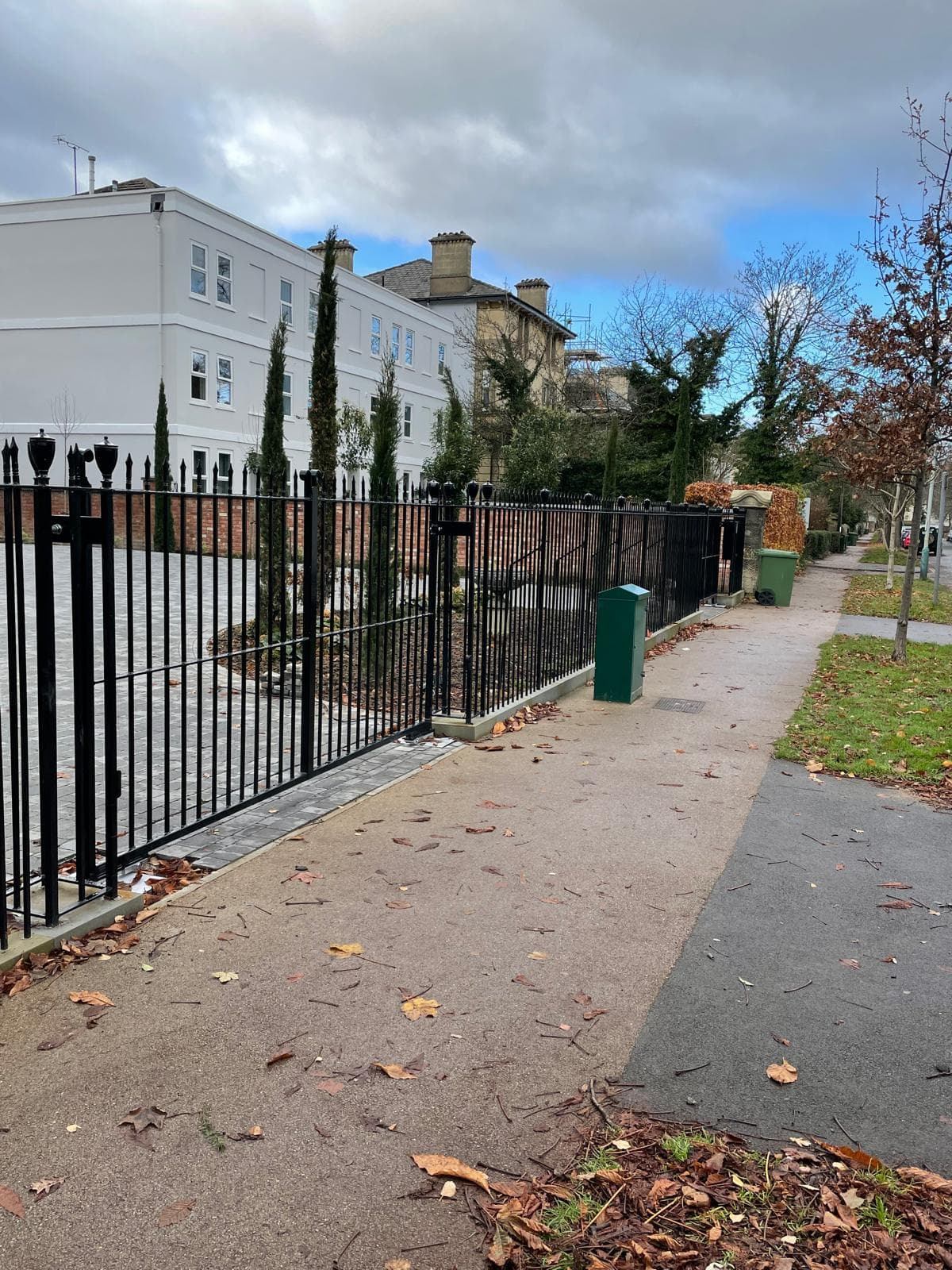 Property / Facilities gate automation Property / Facilities gate automation & access control by Complete Gate Automation